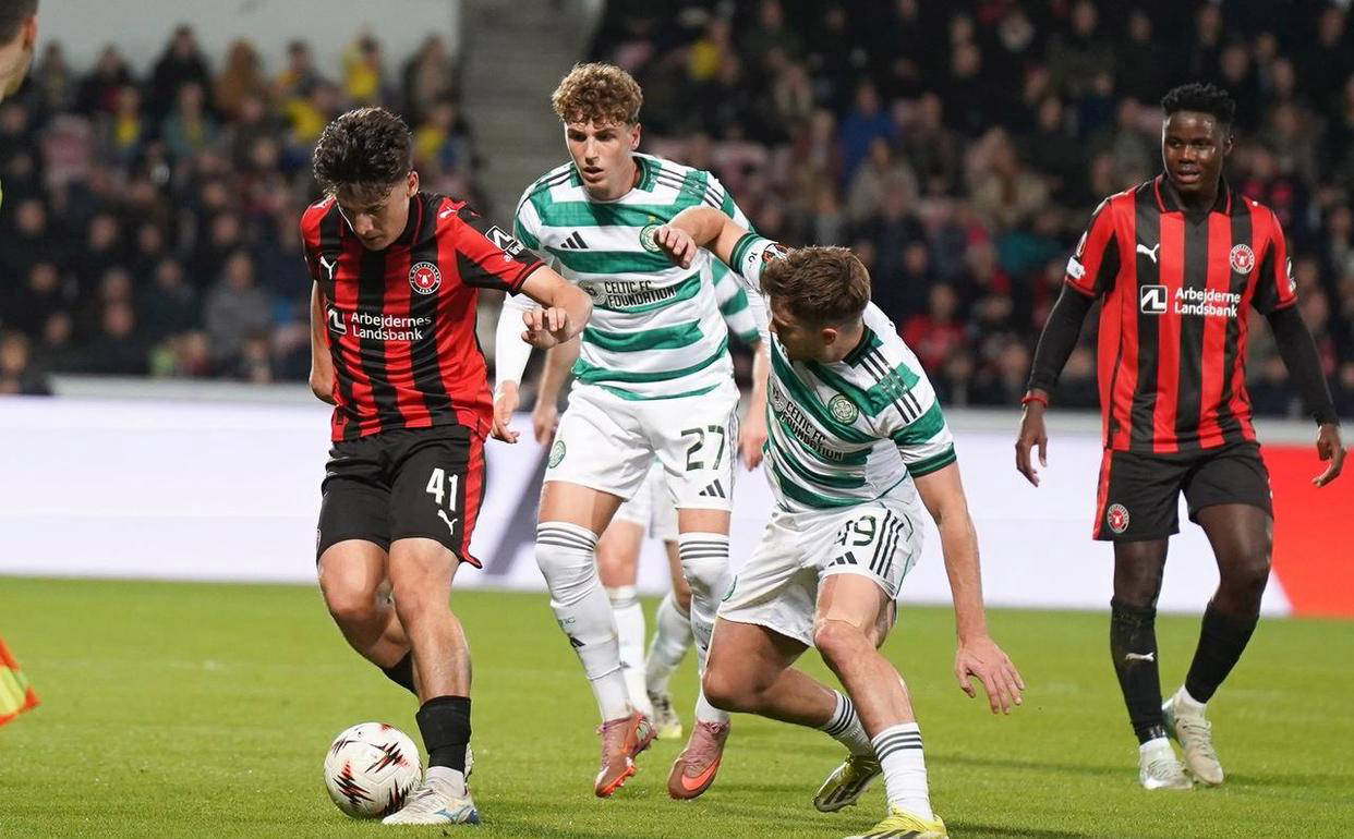 开云官网-包含转折点！波士顿凯尔特人再遭质疑，欧联今晨攻防权衡，更衣室稳定，临场指挥获称赞的词条